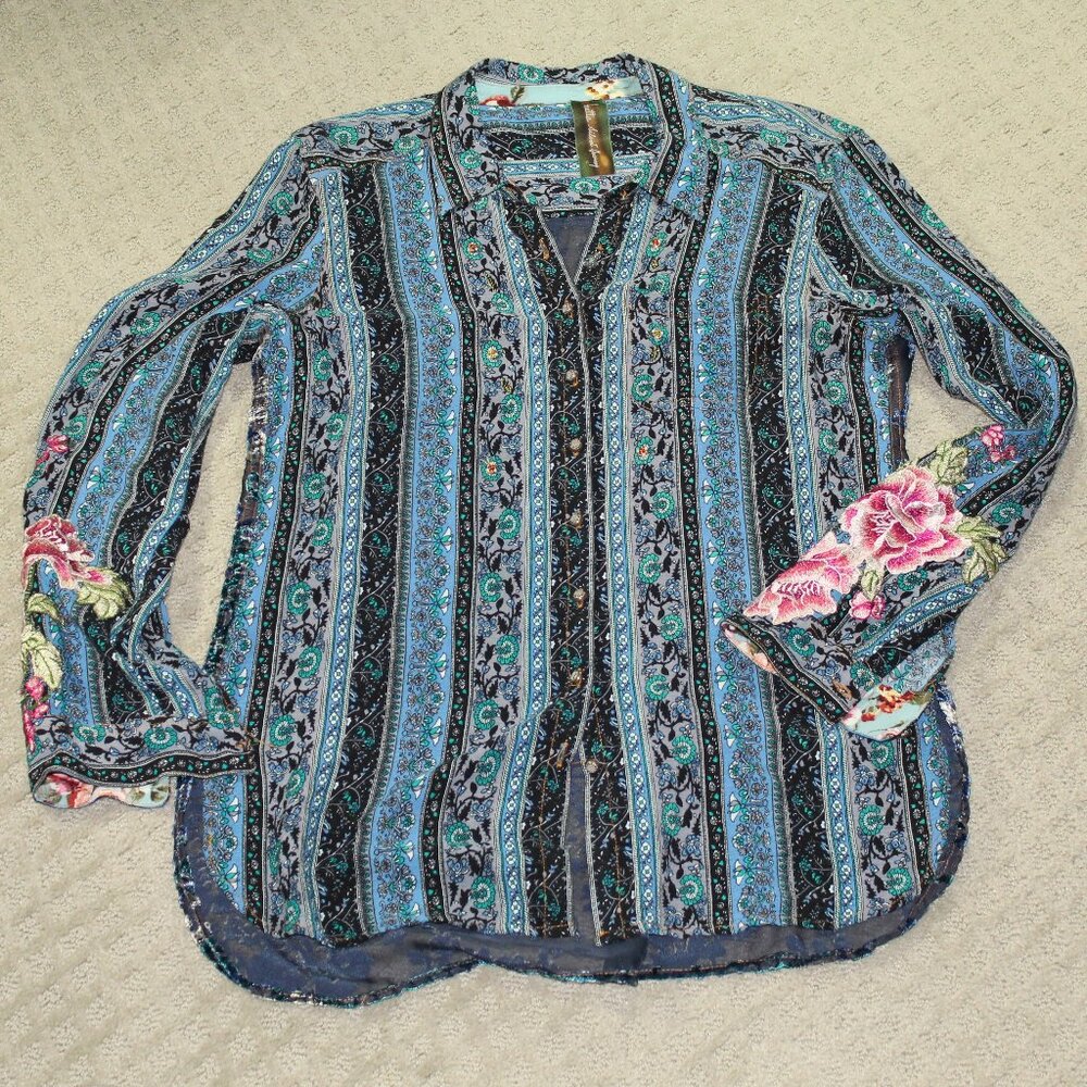 MUST OPEN TO SEE! Aratta Silent Journey Wm Sz S Blue Green Floral Striped Blouse